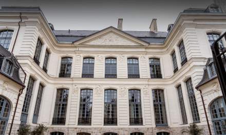 → Royal Beaulaincourt · Hôtel 4 étoiles Hauts de France Béthune - Accueil