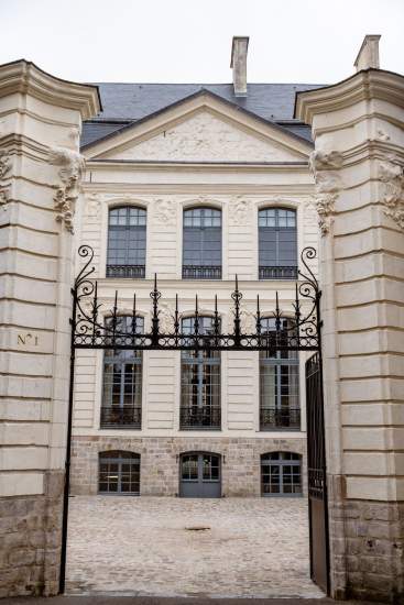 → Royal Beaulaincourt · Hôtel 4 étoiles Hauts de France Béthune - mariage & réceptions